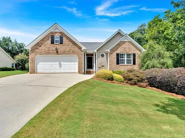 294 Shenandoah Dr, Hiram, GA 30141