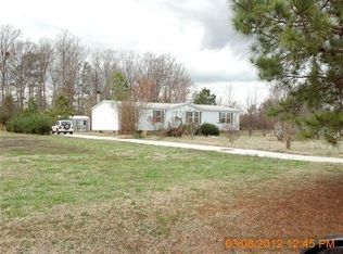 214 Cottonwood Rd, Roanoke Rapids, NC 27870