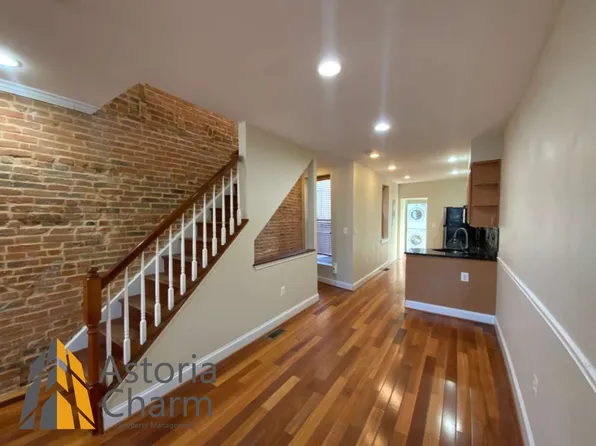 1942 Light St, Baltimore, MD 21230