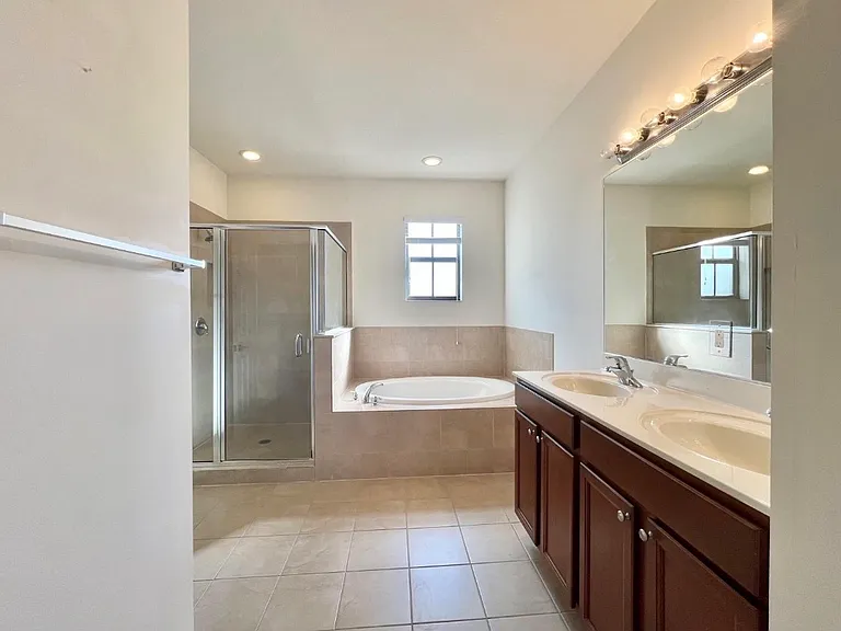15153 SW 117th Ter — Photo 10