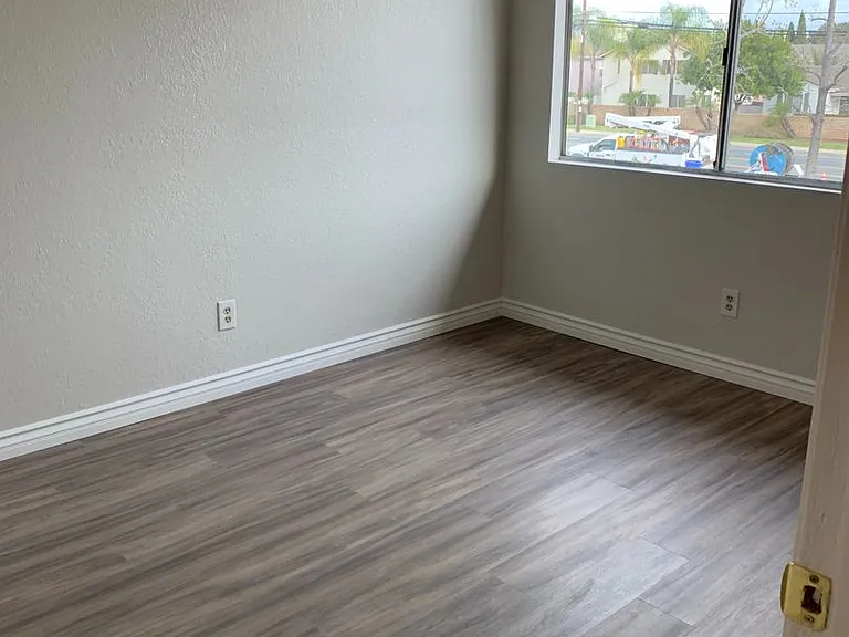 Washington Vista Apartments — Photo 9