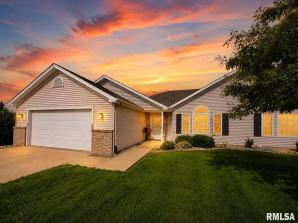 2117 W Jubilee Ln, Dunlap, IL 61525