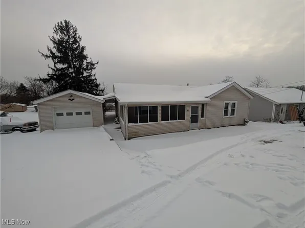 874 Logan St, East Liverpool, OH 43920