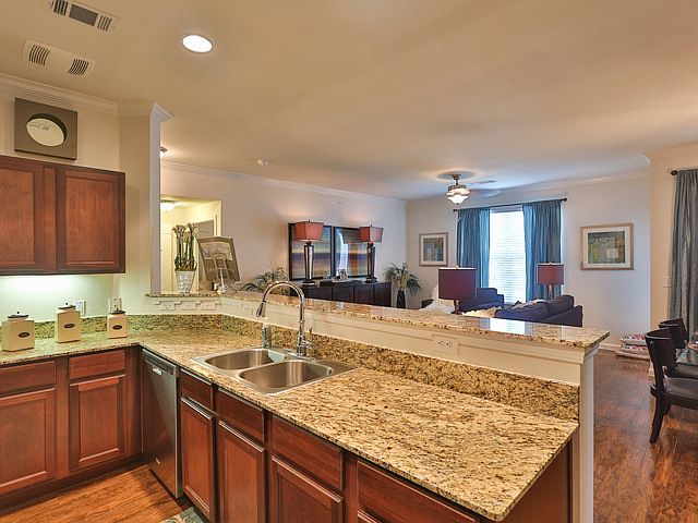 1st image of 980 S Coit Rd APT 122