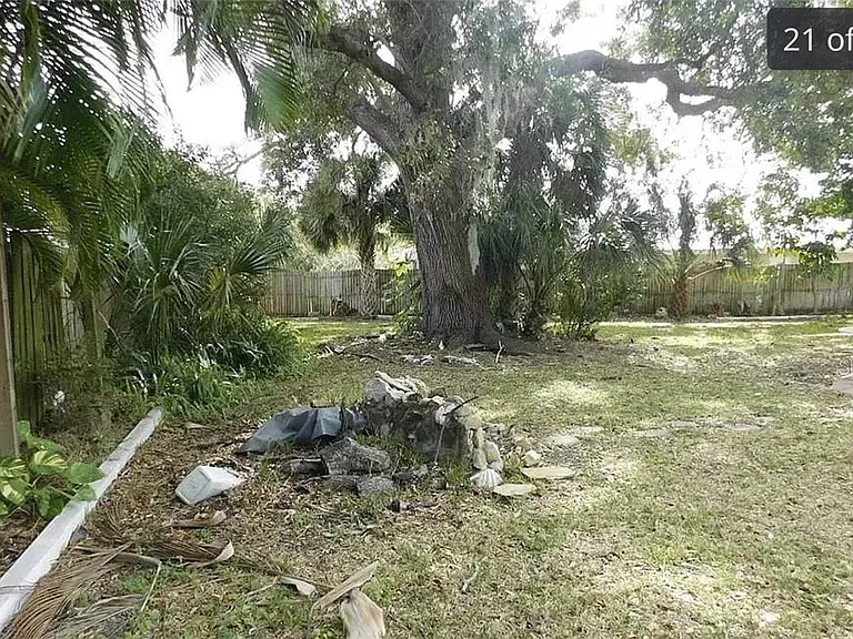 8185 Longbay Blvd — Photo 21