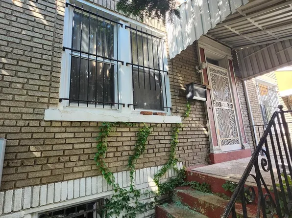 1011 Quebec Pl NW, Washington, DC 20010