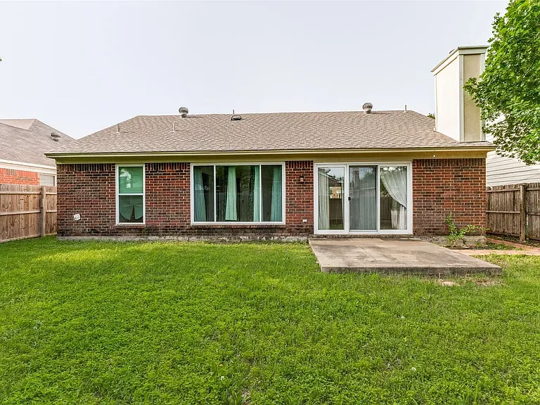 4617 Feathercrest Dr — Photo 21