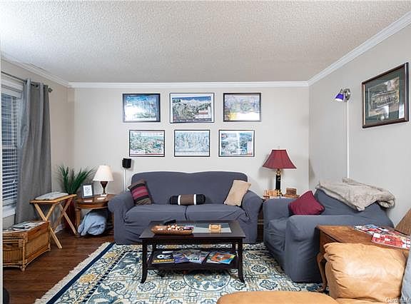 2nd image of 104 Heritage Pkwy #104