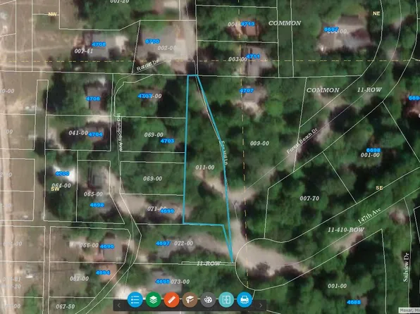 Fox Hill Ln, Holland, MI 49423