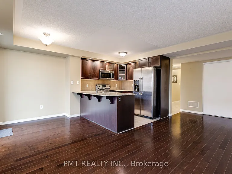671 Warden Ave #29B — Photo 4