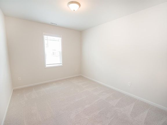 4th image of 3509 Long Townsend Ave #F