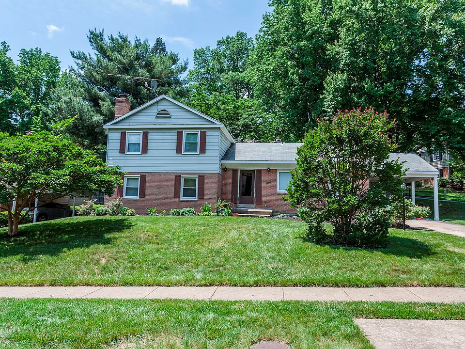 1st image of 6832 Stoneybrooke Ln