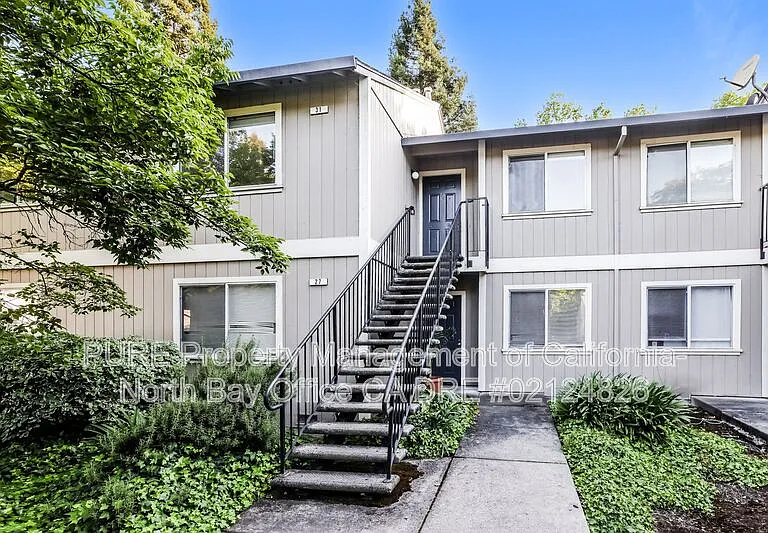 5256 Old Redwood Hwy #31 — Photo 1