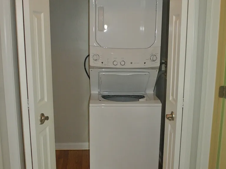670 Boston Post Rd #12 — Photo 7