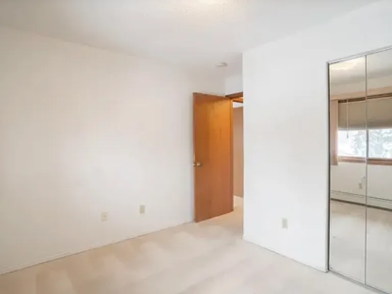 15 Farewell Ave — Photo 14