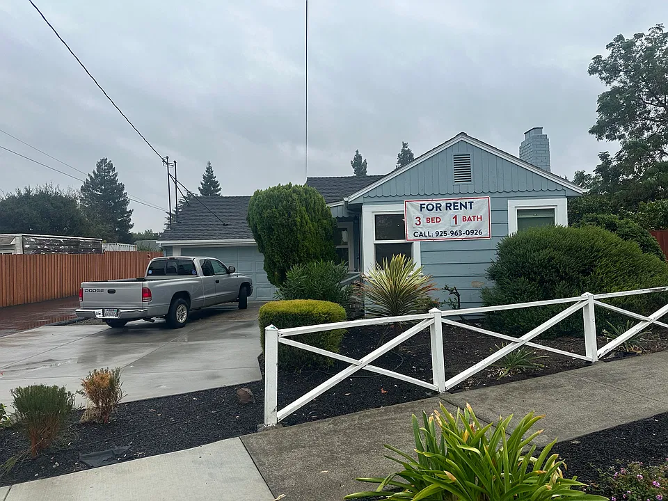 1774 Farm Bureau Rd