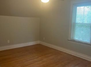5 Linden St, Whitinsville, MA 01588