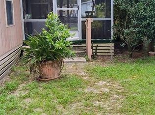 2045 NE 115th Ter, Silver Springs, FL 34488