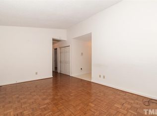 5904 Suncreek Ct, Raleigh, NC 27606