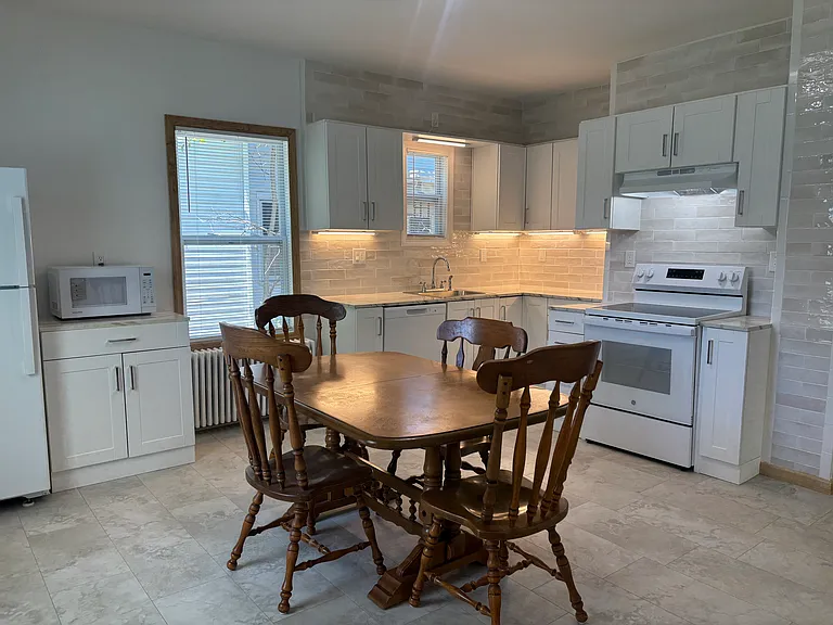 28 Eld St #1 — Photo 10