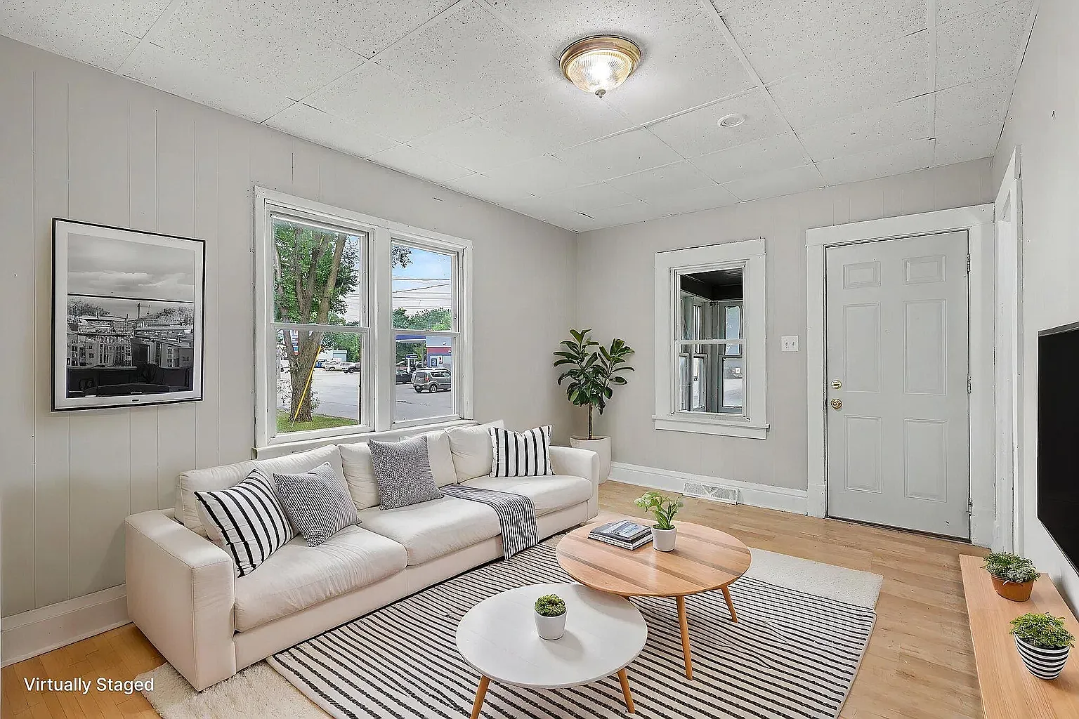 1 bed, 572 sqft, $900 — Photo 4