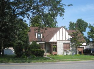 321 S Elliott Ave, Aurora, MO 65605