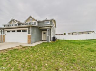 3513 9th Ave NE, Watford City, ND 58854