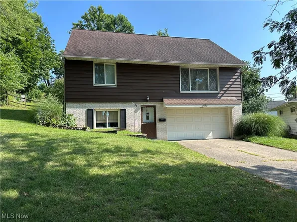5095 E 86th St, Garfield Heights, OH 44125