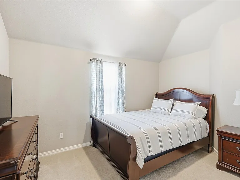 841 Wind Brook Ln — Photo 31