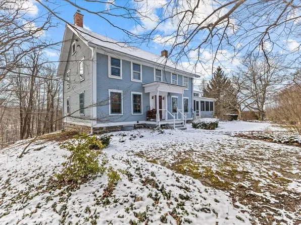 84 Richmond Road, Hinesburg, VT 05461