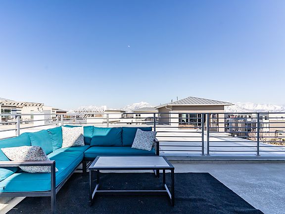 5th image of 4586 W Daybreak Rim Way #396