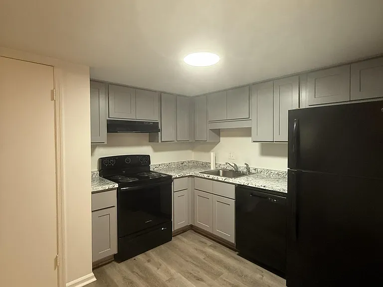 3517 Normandy Ln #49 — Photo 3