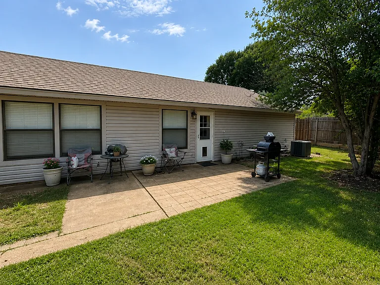 11227 Golden Triangle Cir — Photo 2