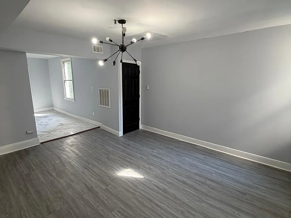40 Halsted St #2