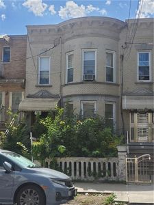 1334 70th St, Brooklyn, NY, 11228