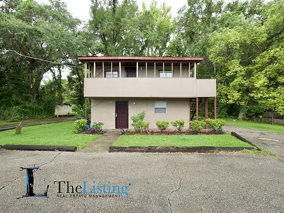 3rd image of 2735 Bungalow Blvd