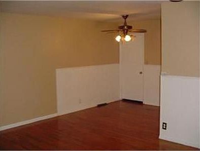 2nd image of 8107 E 90th St