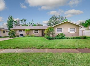 14232 Yacht Club Blvd, Seminole, FL 33776
