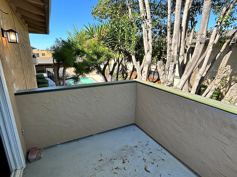 3295 Brookdale Dr #4 — Photo 31