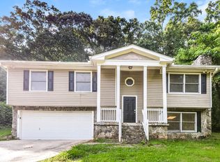 175 Pinehurst Dr, Stockbridge, GA