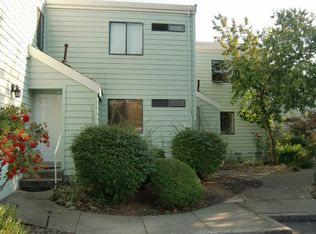 118 Courtyards E, Windsor, CA 95492