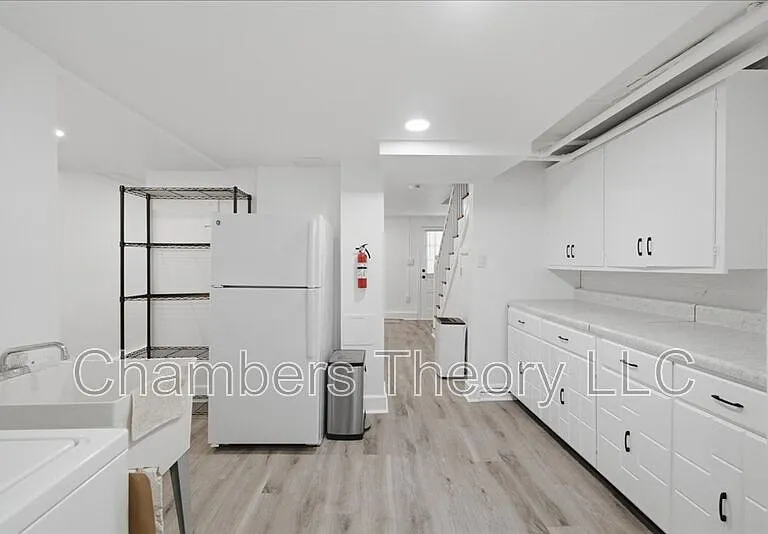 2230 Observatory Pl NW — Photo 18