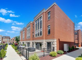 2253 W Coulter St APT 4, Chicago, IL