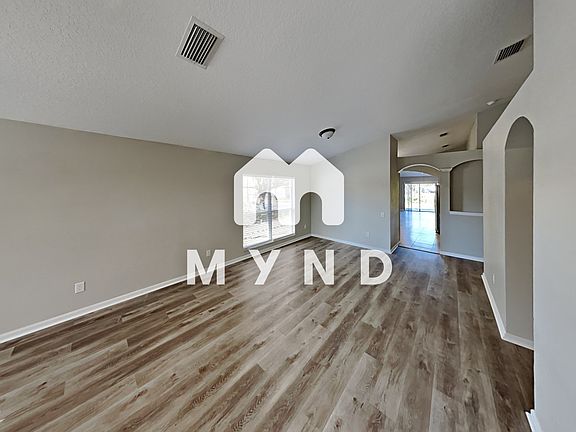 3rd image of 10402 Soaring Eagle Dr