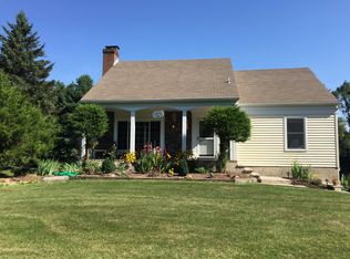 34 Robin Ct, Hampton, NJ 08827