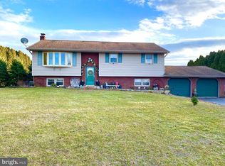 12 Orchard Dr, Jonestown, PA 17038