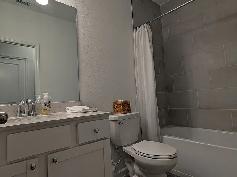 12568 NW 138th Dr — Photo 54