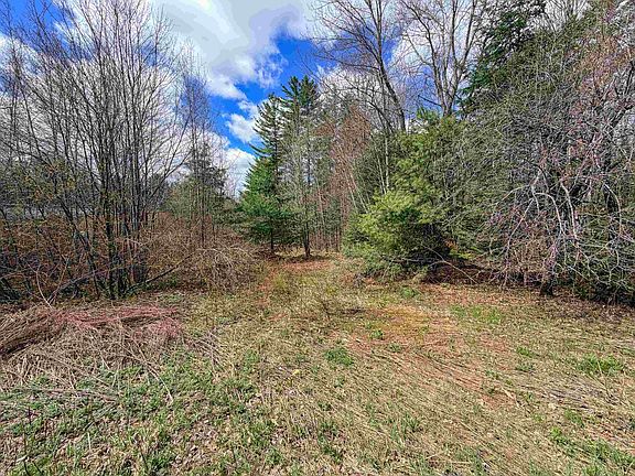3rd image of 538 Oregon Road