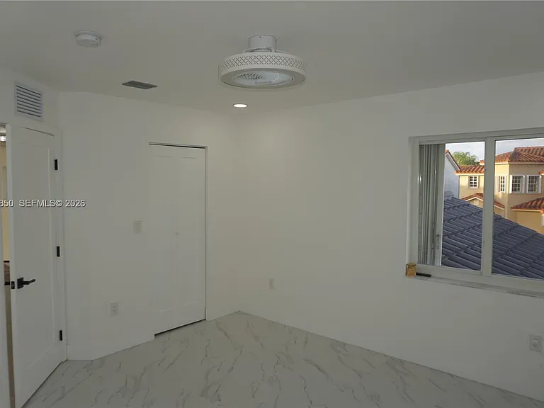 15614 SW 110th Ter — Photo 74