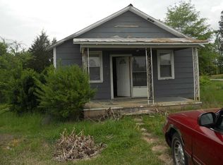 181 Youngs Dr, Blacksburg, SC 29702